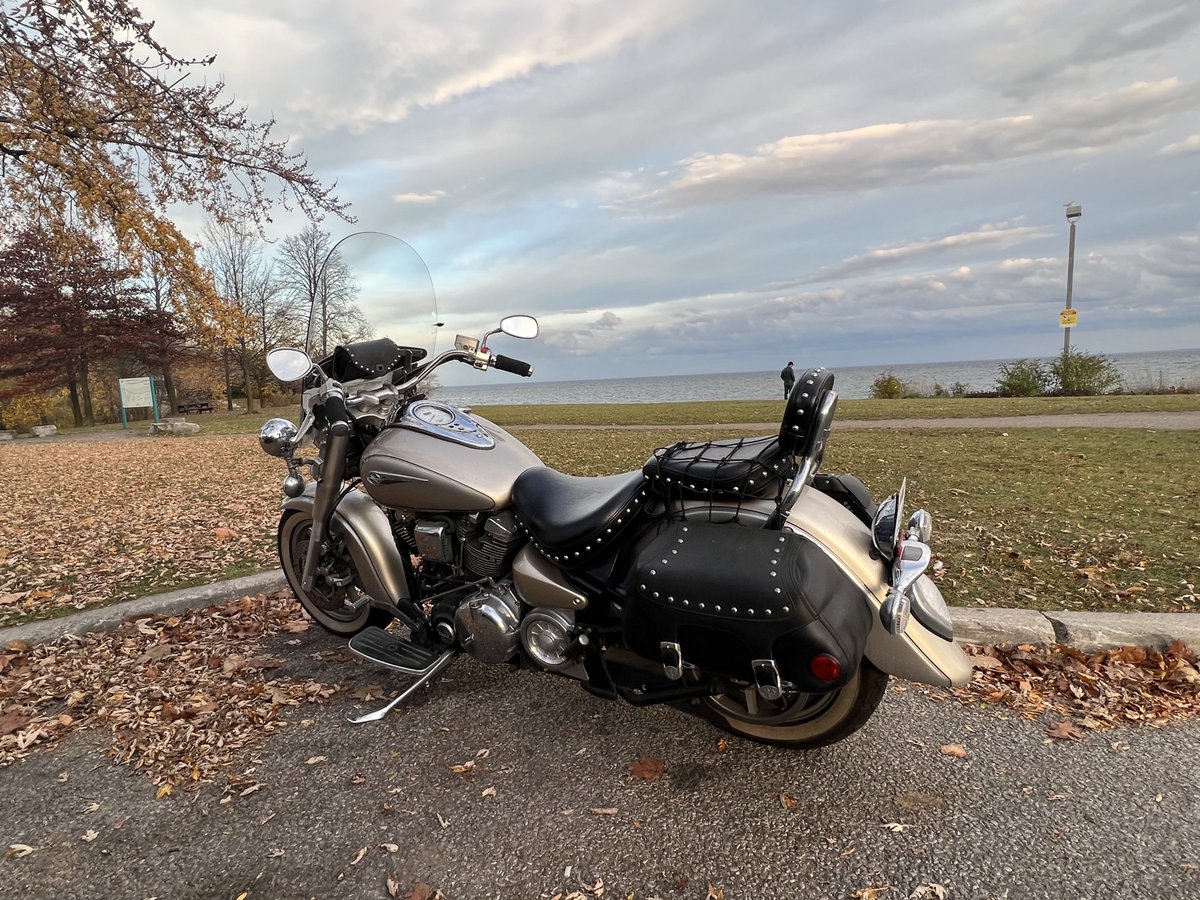 thebestschneck's tweet photo. #ride #november  Great November ride https://t.co/TCFGqHTufA
