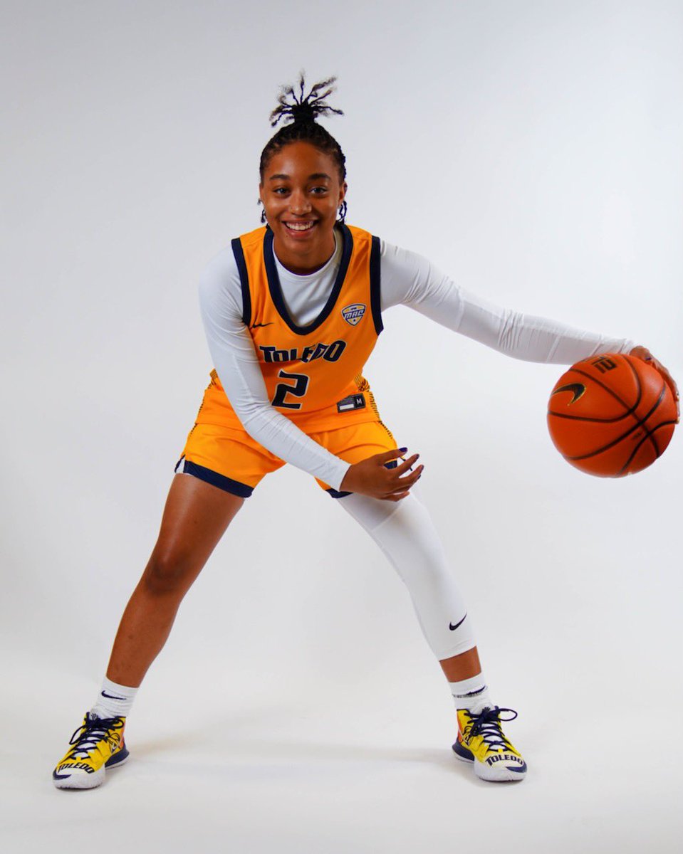 KiyaBonner's tweet photo. my world #rocketfam ππ π https://t.co/hPMYgl1vhJ