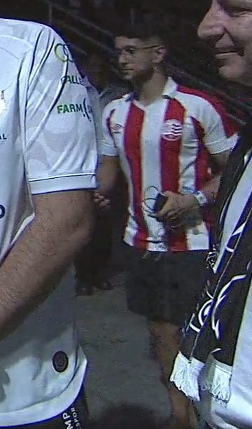 SouoTheu's tweet photo. Felipe Nery perdido andando pra lá e pra cá no Major, o que ele está procurando? https://t.co/FJiSOIG3Nc