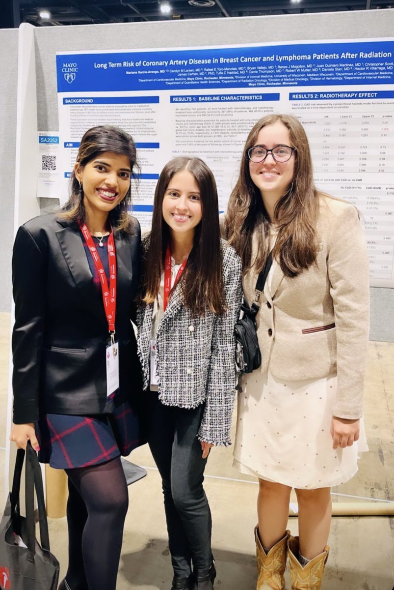 uw_IMresidency's tweet image. Some of our amazing residents presenting their🫀 research at #AHA2022 #futurecardiologists