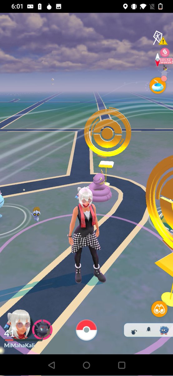 MiMahaKali's tweet photo. We're out here!! 💛

#PokemonGO @PokemonGoApp #GoldenStops https://t.co/aRW0moJp3K