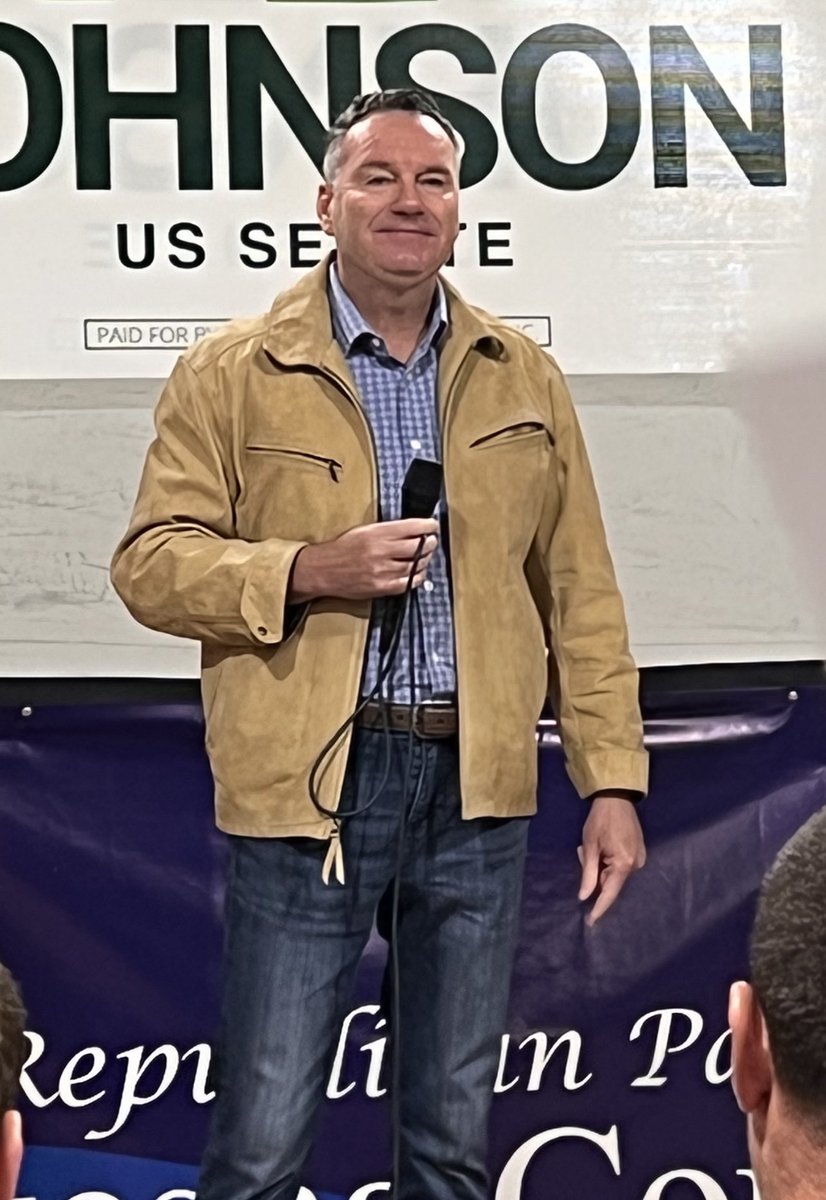 Suzineitzke1's tweet photo. Wisconsin’s next Governor!! #TimMichelsForWisconsin #RonJohnsonForSenate #RedTsunami2022 ❤️🇺🇸 https://t.co/1k4JjH3PkT
