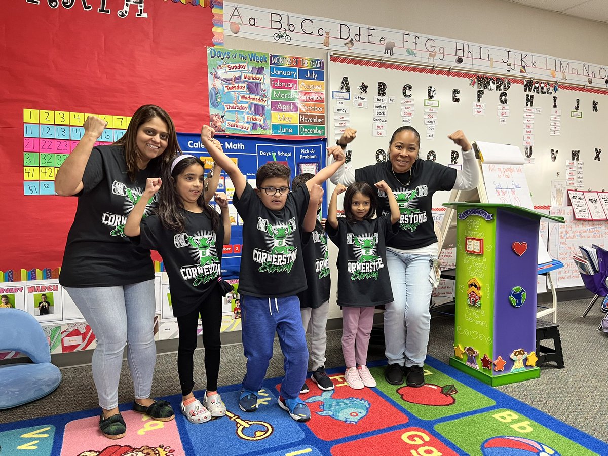 KBegelton's tweet photo. We've Got Spirit, Yes We Do! We've Got Spirit, How 'Bout You?
#CornerstoneElementary #FBISD #2022Spiritshirts ♥️ https://t.co/z3UyGYHspr