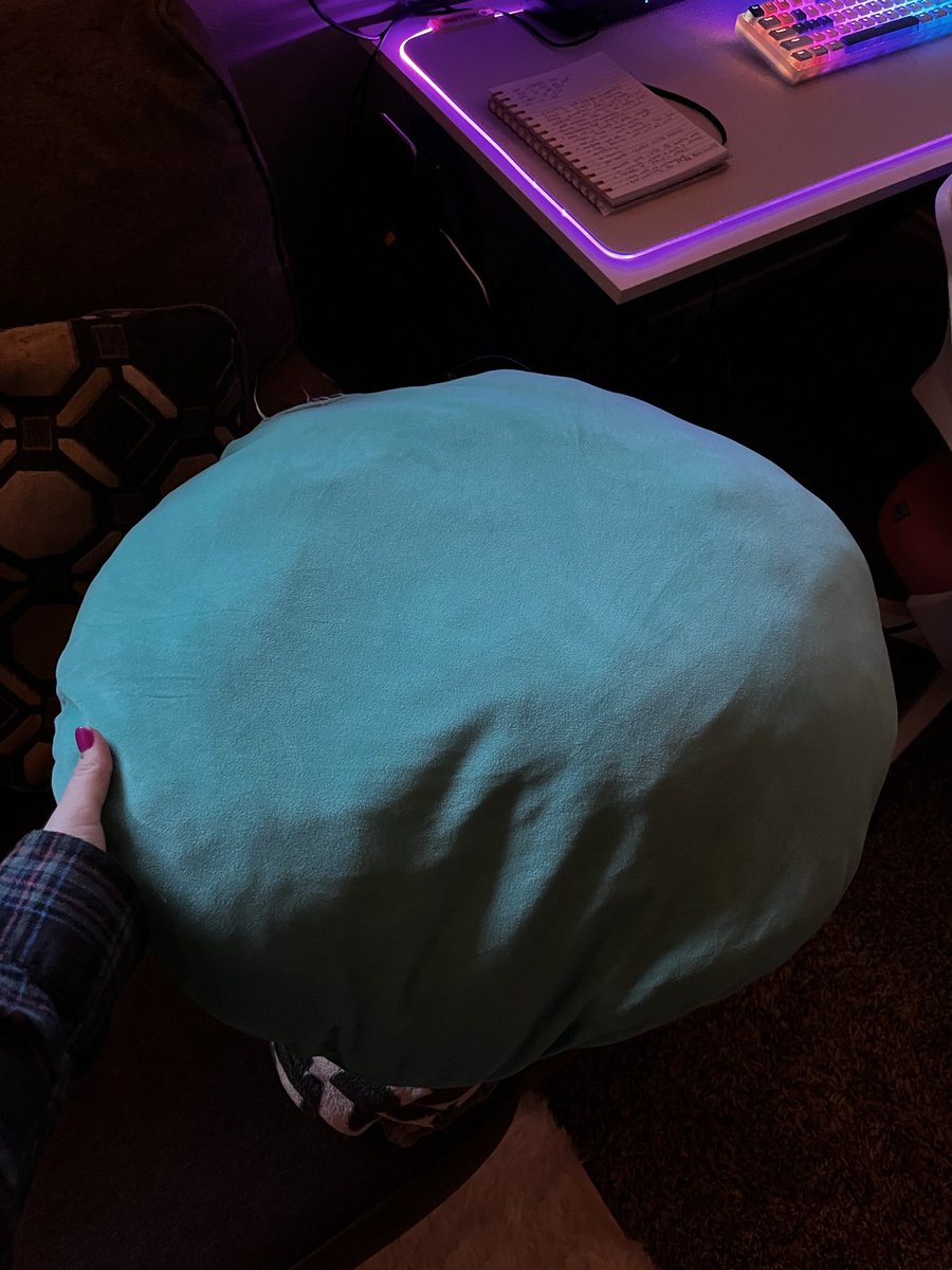 ✨abbs- enjoyer of things✨ tweet media