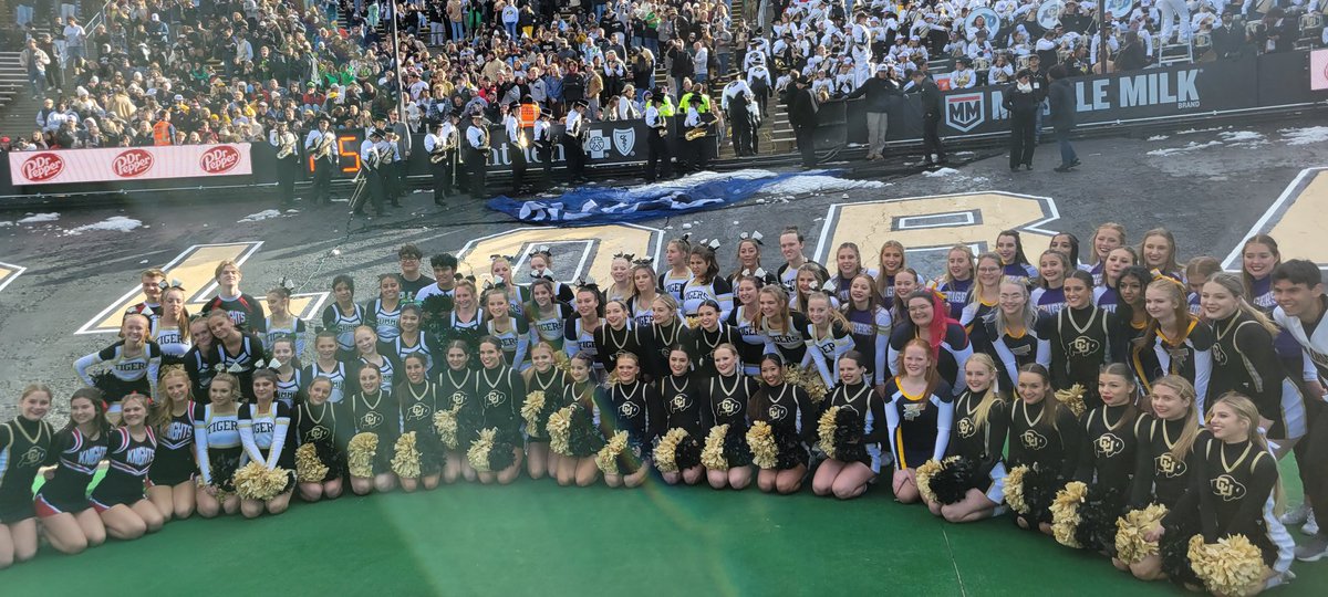 Frederick High School Dance Team tweet media