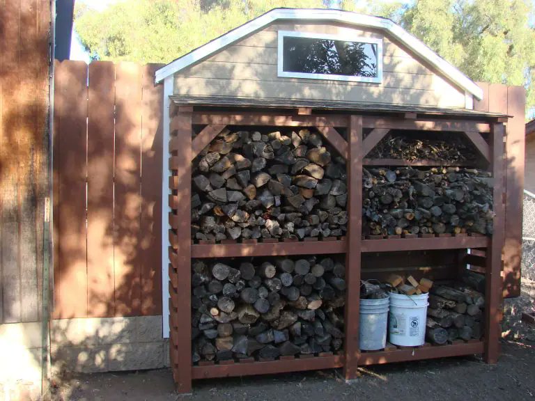 Aselfsuffciency's tweet photo. 27 DIY Pallet Shed Plans To Building Your Own Outside Storage Facility.
#pallet #shed #DIY 
https://t.co/pgbRRX8Ymx https://t.co/0C2WyViGId