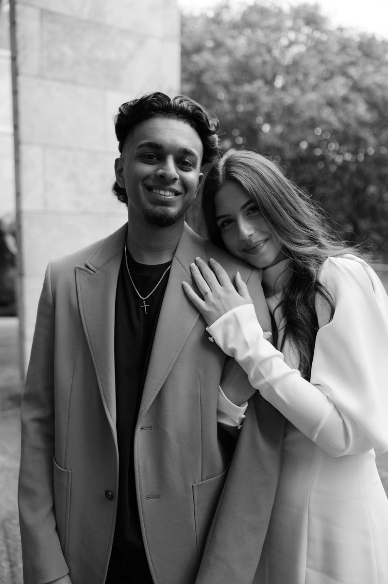 Turned my college sweetheart into a fiancé 💍