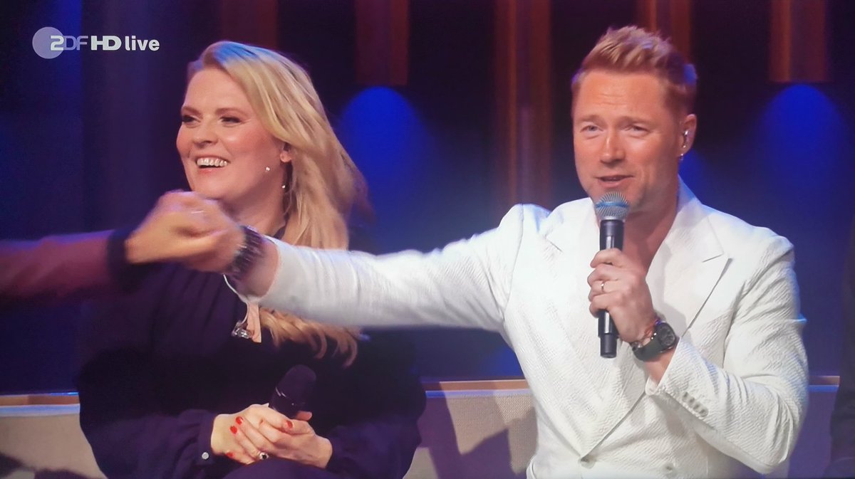 RonanSwiss's tweet photo. Great to see Ronan in a German TV Show #ronankeating #thekellyfamily #greatful #giovannizarrellashow https://t.co/O0xJWfgg1W