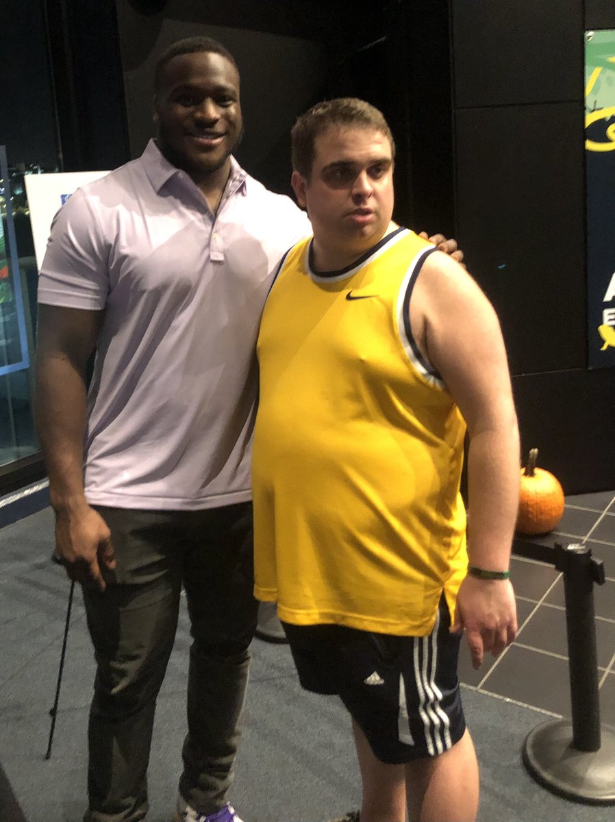Sic Transit Gloria Mundi 🇺🇸🇺🇦 (@sictransit34) on Twitter photo At the <a href="/NatlAquarium/">National Aquarium</a> in Baltimore for an event sponsored by Pathfinders for Autism. My son got to meet @JustinMadubuike, defensive tackle for the Baltimore <a href="/Ravens/">Baltimore Ravens</a>.
Thanks, <a href="/Path_For_Autism/">Pathfinders for Autism</a>, for sponsoring this event. Thank you Justin for spending time w/special needs children. At the <a href="/NatlAquarium/">National Aquarium</a> in Baltimore for an event sponsored by Pathfinders for Autism. My son got to meet @JustinMadubuike, defensive tackle for the Baltimore <a href="/Ravens/">Baltimore Ravens</a>.
Thanks, <a href="/Path_For_Autism/">Pathfinders for Autism</a>, for sponsoring this event. Thank you Justin for spending time w/special needs children.