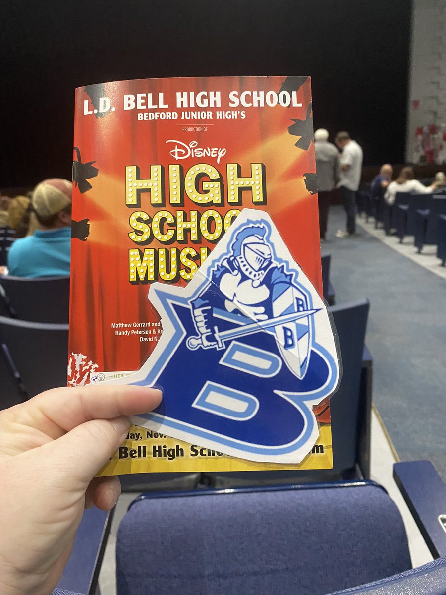 JDanielBHS's tweet photo. #flatblueraider 34 is seeing HSM today!  Go theater! https://t.co/rbxVajrgYn