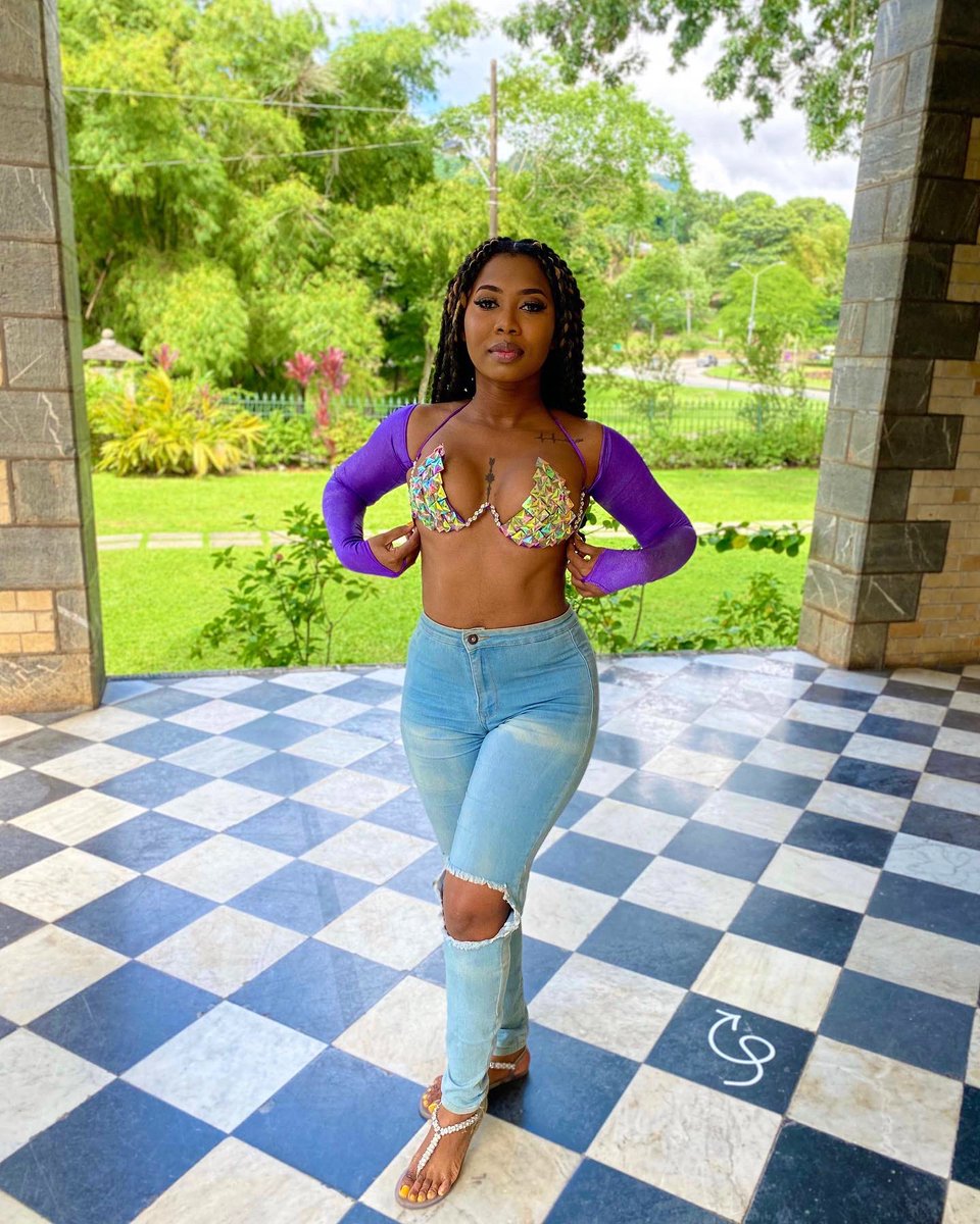 Wire_Goddess's tweet photo. Fit check feat Euphoria π¦ #wiregoddess https://t.co/LE0rIQIo2a