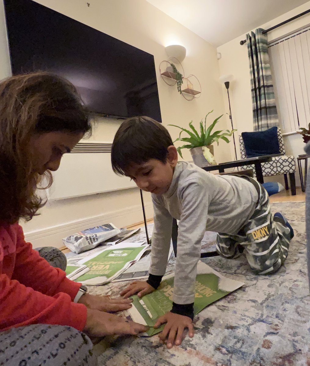 LuniSabharwal's tweet photo. Learning begins at home.. #3R Making paper bags with old newspaper and craft stuff. Preparing return gift bags for kiddos birthday. Walk the talk. #reducereuserecycle #environment @LEOacademies @ManorParkSchSM1 @Mayor_Sutton #sustainableliving #Sustainability #sustainablefuture https://t.co/tjrp9ZjBox