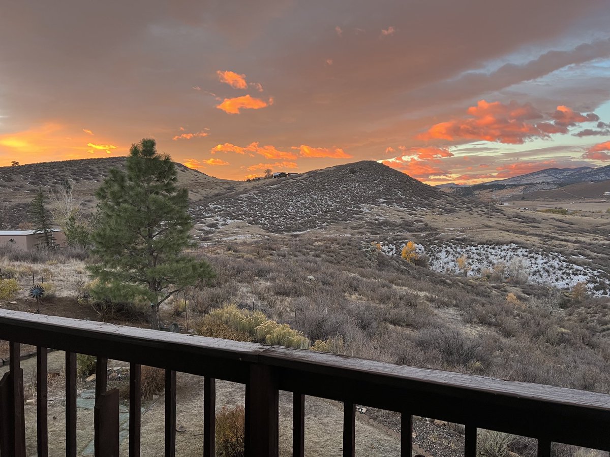 havanawes's tweet image. sunrise or sunset ??  #choices