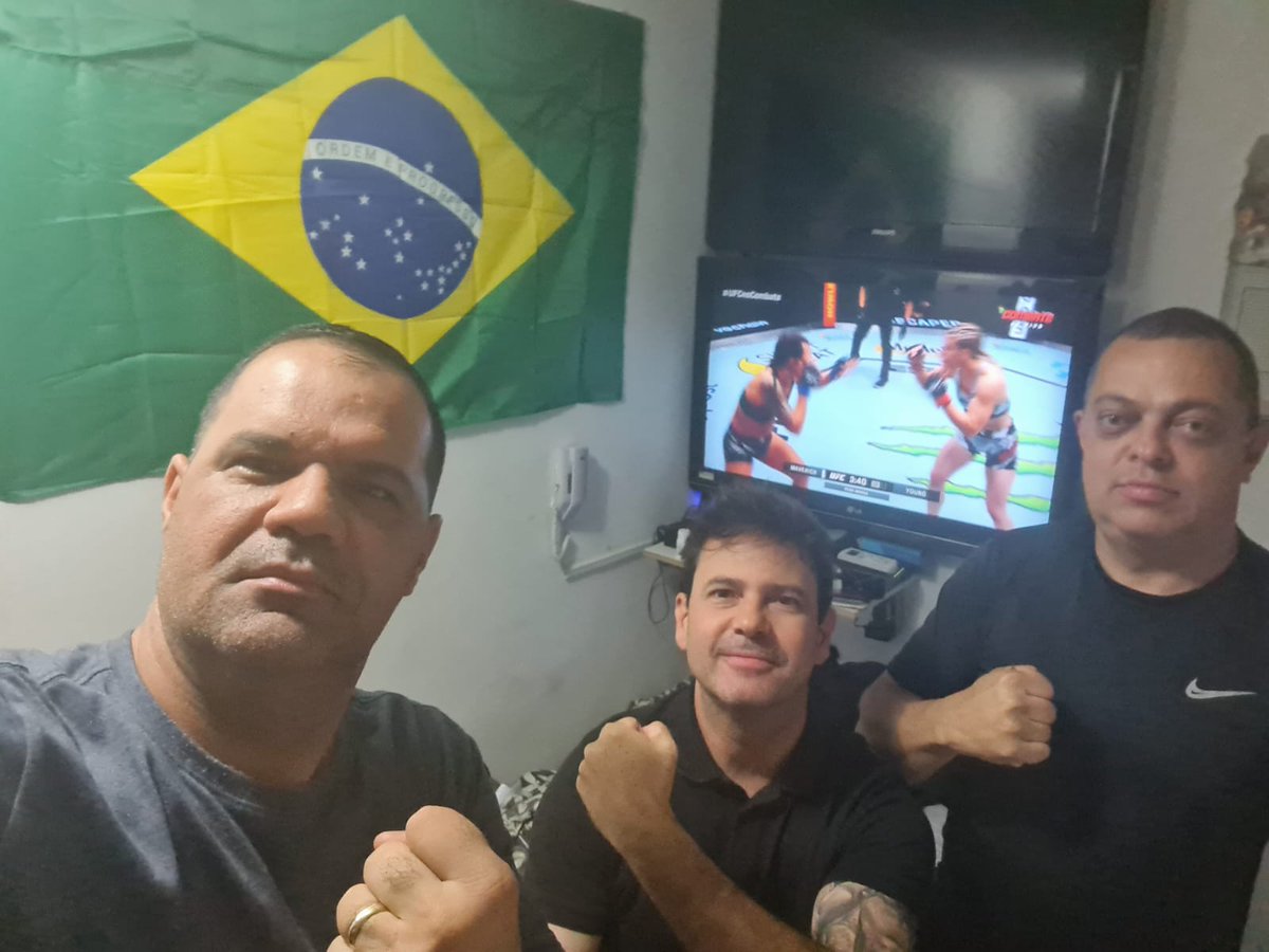 GreivitonCabral's tweet photo. @UFCNoCombate https://t.co/6QOUNi8TnP