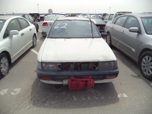 32Alharbi's tweet photo. @ToyotaALJ تويوتا كرونا موديل 1989 م وكنت اشيل الحبايب وامشيهم 😂 @emoood7 @Amod999 @9111Mrmr https://t.co/jIUINsoy0n