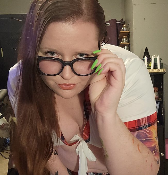 My absolute favorite, sexy teacher! Wanna see more? Check out my OnlyFans page! It's free to subscribe<a href="/tag/model"class="tags"><span>#model</span></a><a href="/tag/curvy"class="tags"><span>#curvy</span></a><a href="/tag/sexy"class="tags"><span>#sexy</span></a><a href="/tag/mommy"class="tags"><span>#mommy</span></a><a href="/tag/porn"class="tags"><span>#porn</span></a><a href="/tag/cosplay"class="tags"><span>#cosplay</span></a><a href="/tag/ass"class="tags"><span>#ass</span></a>