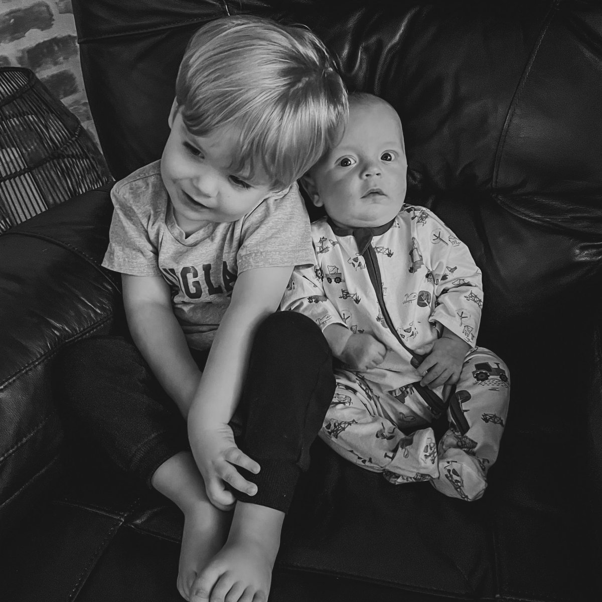 Emily Mitchell tweet media