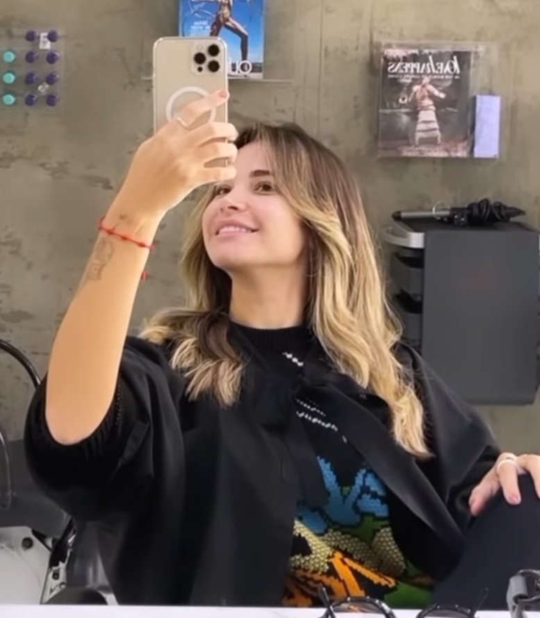💇🏼‍♀️