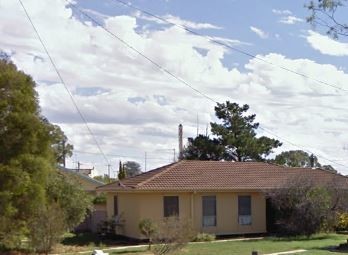 Andrea_4_MP's tweet photo. Back in the 2019 Kennet sold off our public housing.

None of that social housing was replaced, resulting homelessness. 

This affect our elders, young people, people with disability, &amp; single parents. 

We need to find creative ways to address the ever growing housing crisis. https://t.co/CBOIHRYFYw