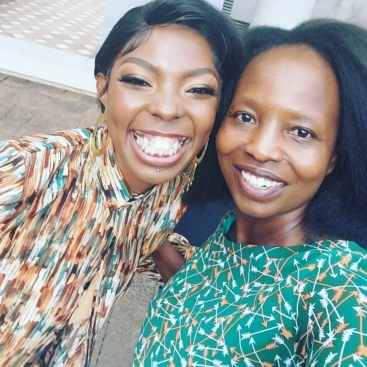 roselineorwa tweet picture