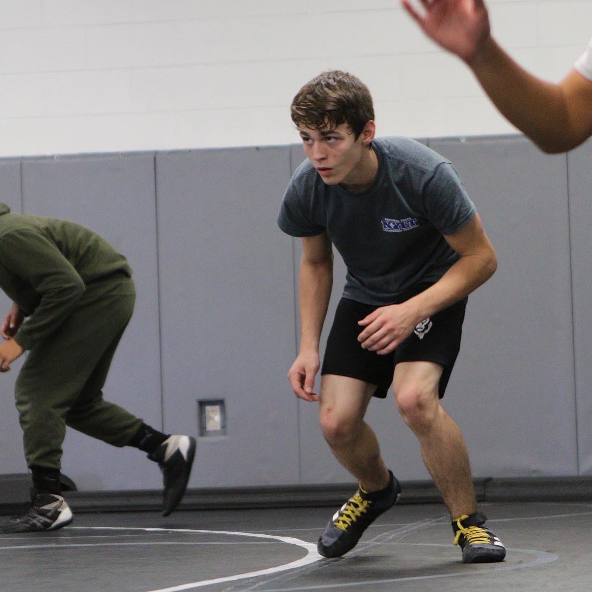 5. More. Days.  These wrestlers have been working and training hard in the high school off season.  Let’s goooooo!!!! 💚🐺🖤
#CPproud #CPHSwrestling #LISDwrestling #TwolfTough #seasonloading
