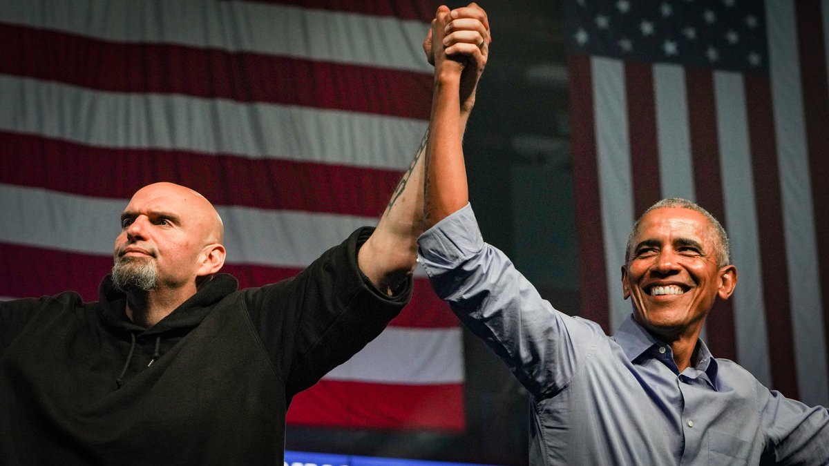 Oh my goodness, PHILLY. What a crowd!!! Our biggest yet. Thank you all *so* much for showing up for me + <a href="/BarackObama/">Barack Obama</a> tonight 🥰