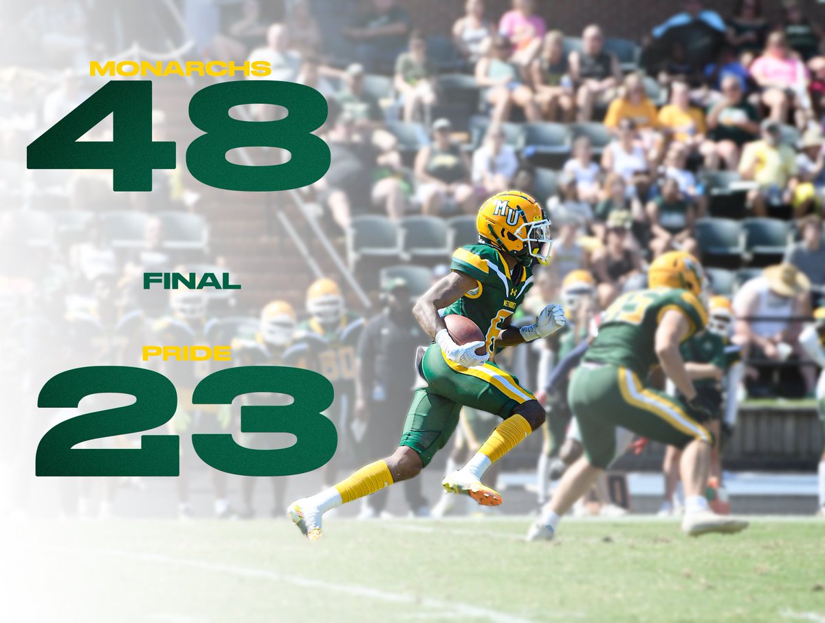 Methodist_FB's tweet photo. Sent the seniors out with a W! https://t.co/slYfcn4SaB