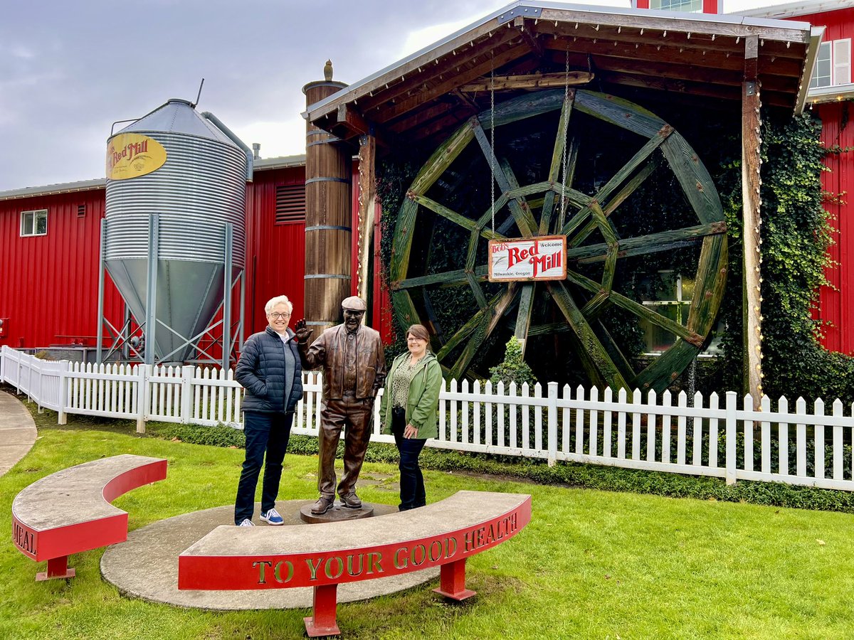 Tina Kotek tweet media