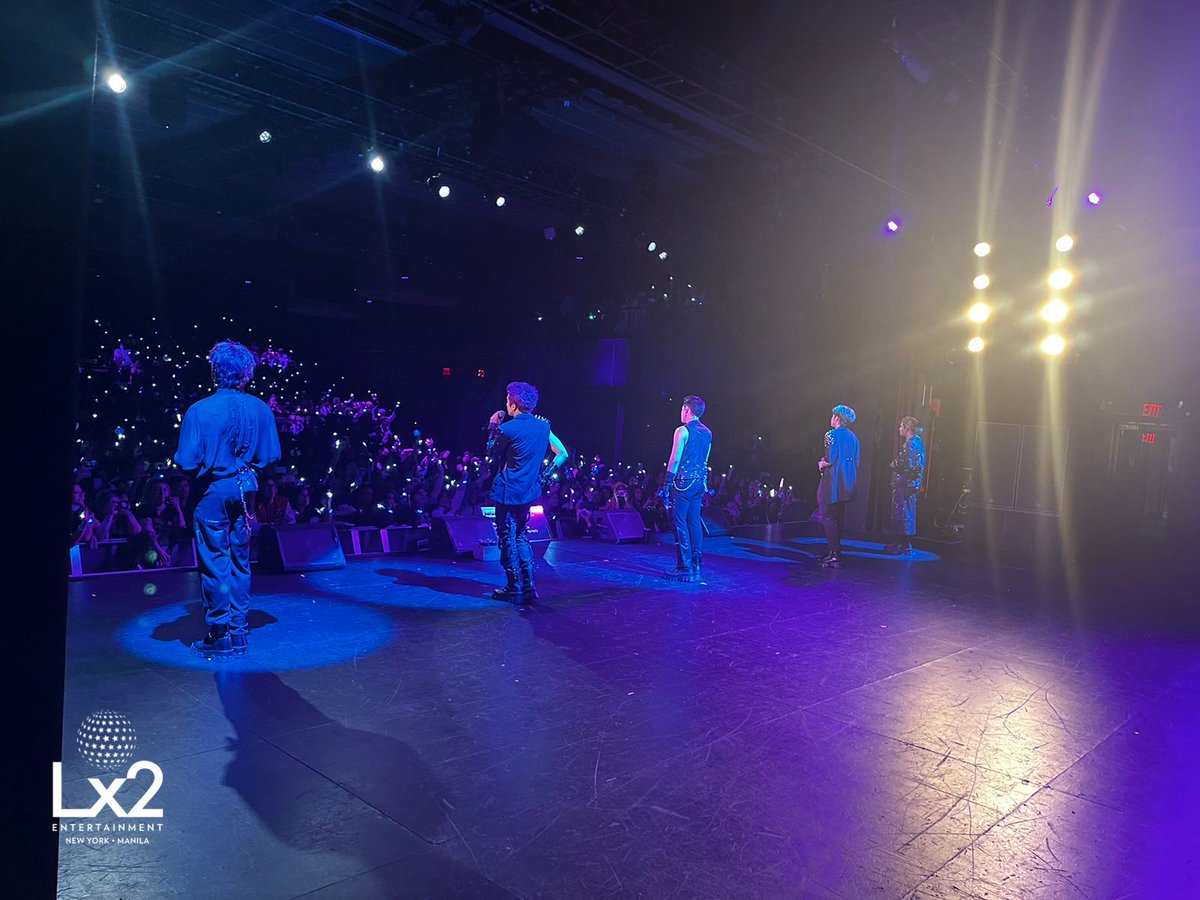 Lx2Ent's tweet photo. The party begins! Our New York A’tin grooves within the music of @SB19Official here at the Palladium Times Square. 🪩

#Lx2Entertainment #WYATTourNY #SB19 https://t.co/AoO7FJtJsB