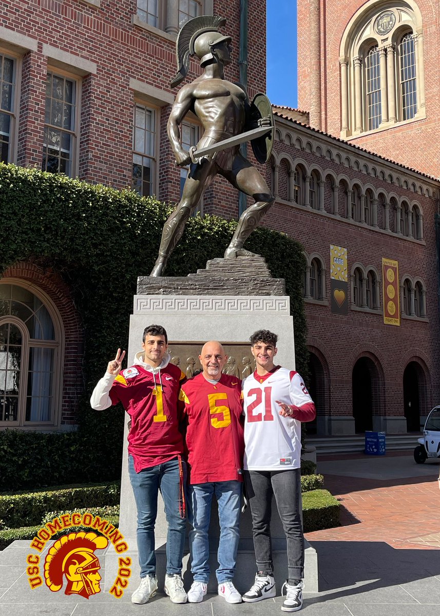 21st consecutive year got the #uschomecoming with my boys @ardem2k and <a href="/aram_qb_13/">Aram “Rambo” Araradian 🇺🇸🇦🇲</a> #FightOn
