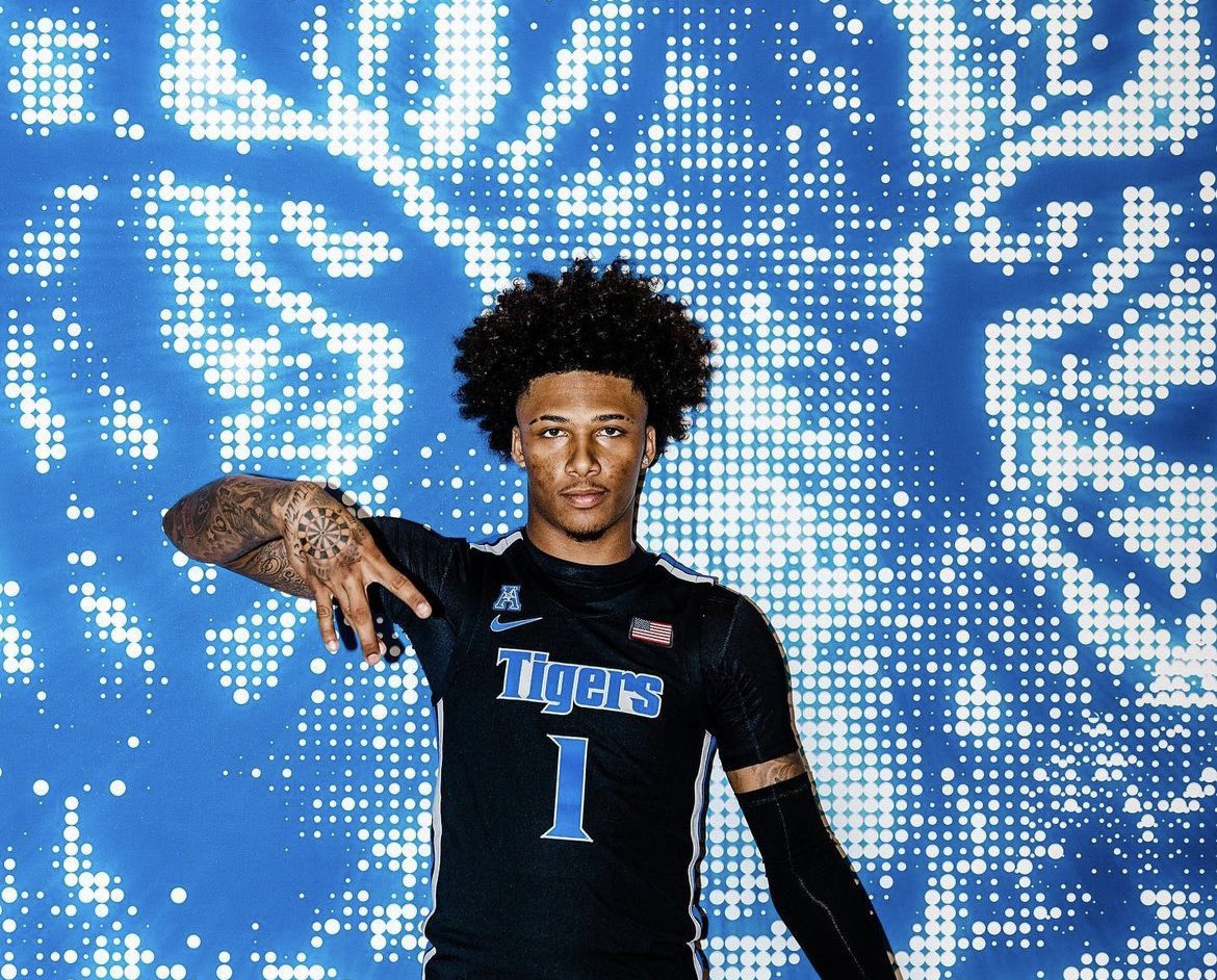 MIKEY WILLIAMS JUST COMMITTED TO MEMPHIS 🚨 <a href="/619PRESIDENTIAL/">Mikey Williams</a>