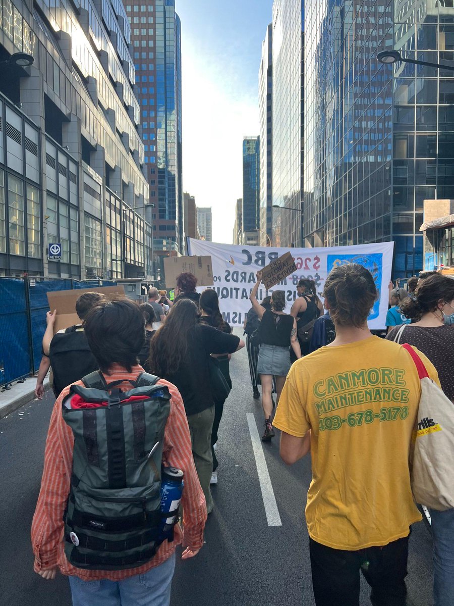 decolonialsol's tweet photo. Activists in #Montreal took to the streets, marching from @mcgillu's RBC on campus branch and ending at @Concordia's. 

@RBC has a habit of installing itself on campuses to fill its talent pipeline, and the unis love it.

#RBCOffCampus #NoMoreDirtyBanks #DefundCGL #KillTheDrill https://t.co/n5EZIsPbri