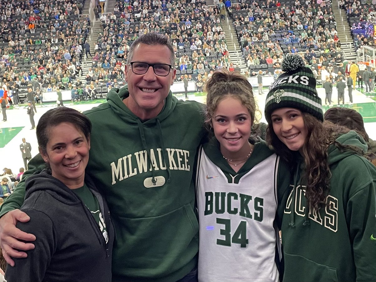 dicksontim's tweet photo. The @Bucks are 9-0!!! 
GOBUCKS 🏀🏀🏀 @BucksBango https://t.co/IpVfqMNcIb