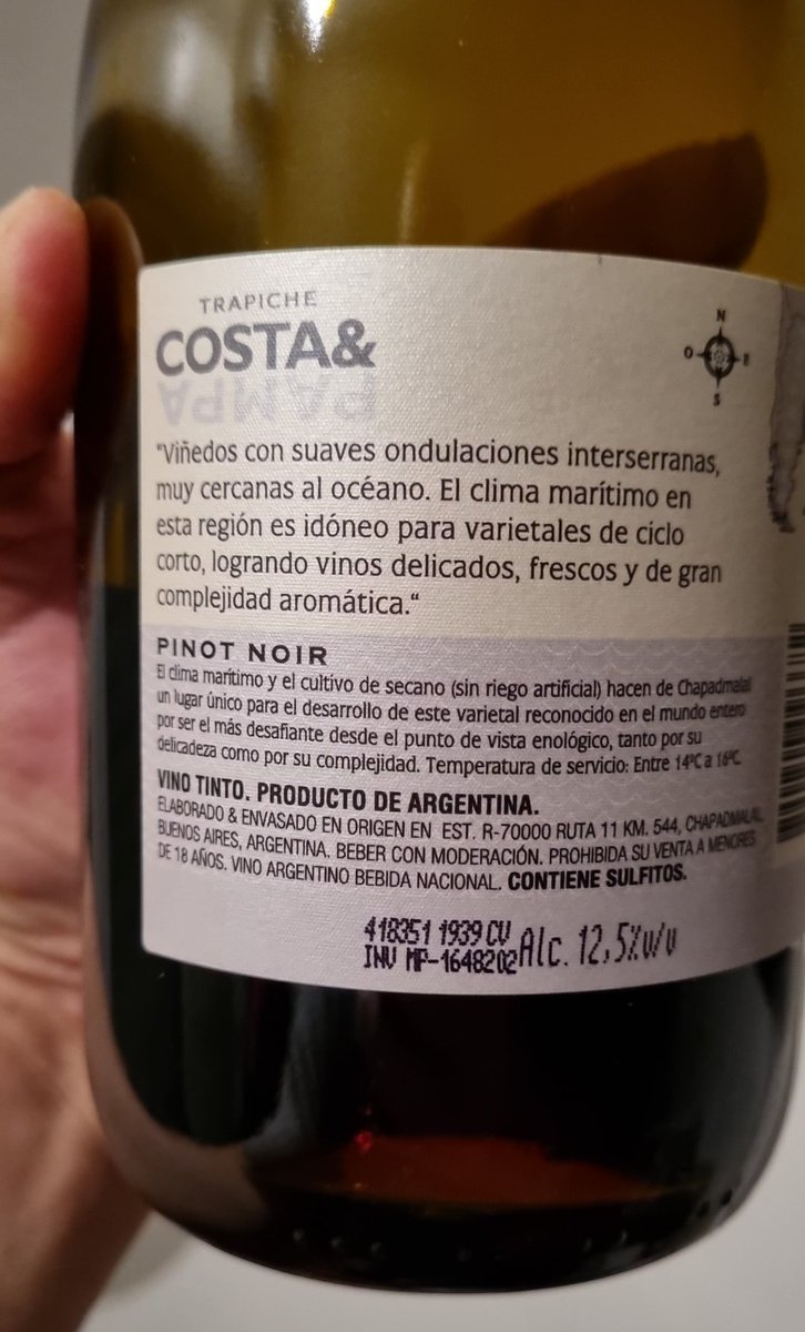 <a href="/EzequielOrtego/">Ezequiel Ortego</a> y su pinot noir 2017, han hecho que en una noche difícil, igualmente se pueda disfrutar de un vinazo 🥰
Gracias y salú 🍷 🍷
<a href="/GrupoPenaflor/">Grupo Peñaflor</a>
<a href="/TrapicheWines/">Trapiche Argentina</a>
<a href="/VinotecaMRWines/">Musu</a>