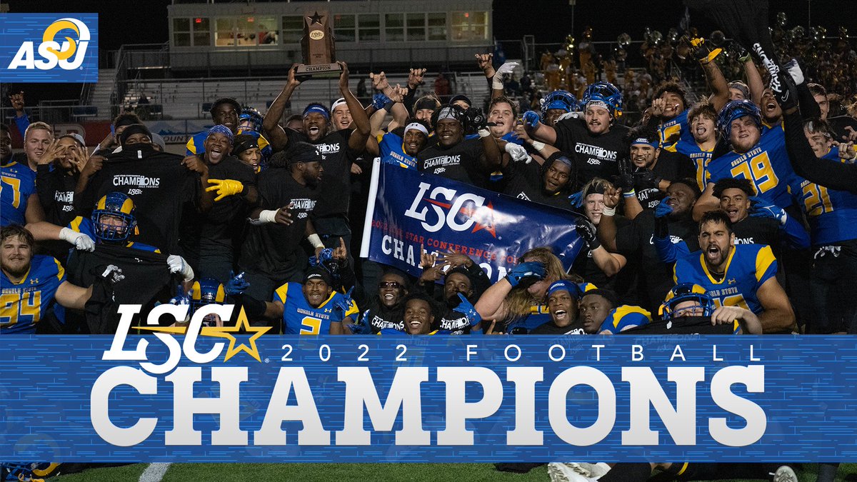 LoneStarConf's tweet photo. 🏆🏈 𝟐𝟎𝟐𝟐 #LSCfb 𝐂𝐇𝐀𝐌𝐏𝐈𝐎𝐍𝐒 🏈🏆

@angeloathletics secured its fourth LSC football championship and its first outright title since 1984! https://t.co/SqGGpmNfJR
