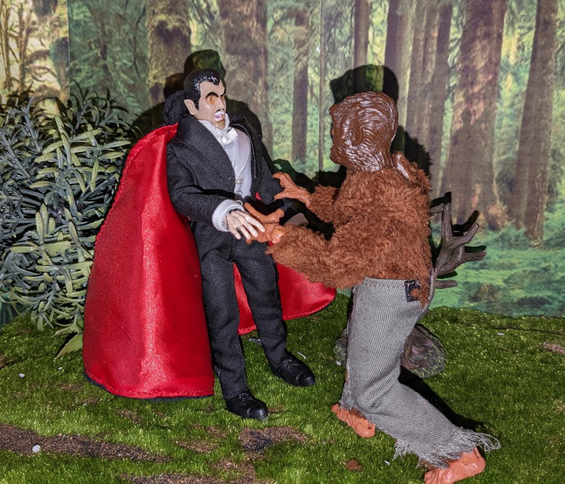 MEarthprime's tweet photo. @DavesComicHero I loved reading @Marvel #Dracula & #WerewolfByNight. I love the fact that I was able to finally make #ReMegos of them...πΊπ§ββοΈ https://t.co/EANwJzvhc8