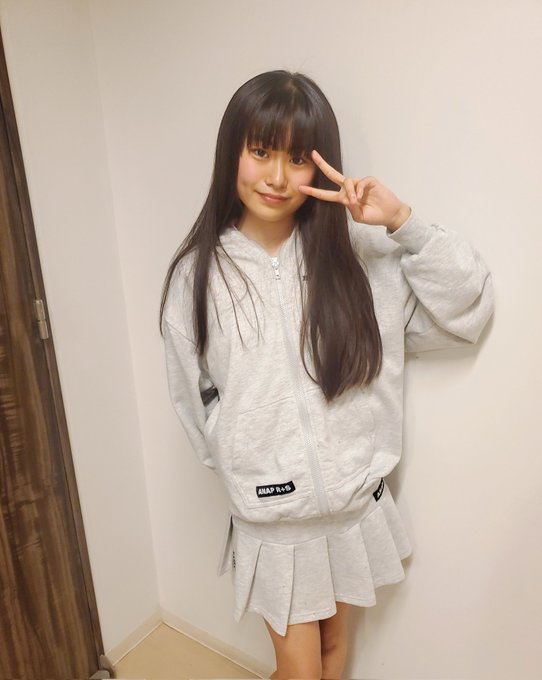 アイカのTwitter画像40