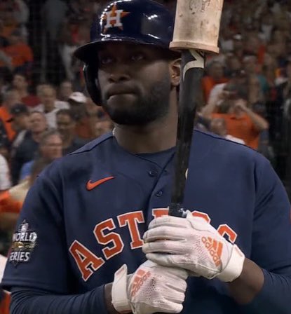 MLBMetrics's tweet photo. Moments before disaster https://t.co/NosJsr9Xzs