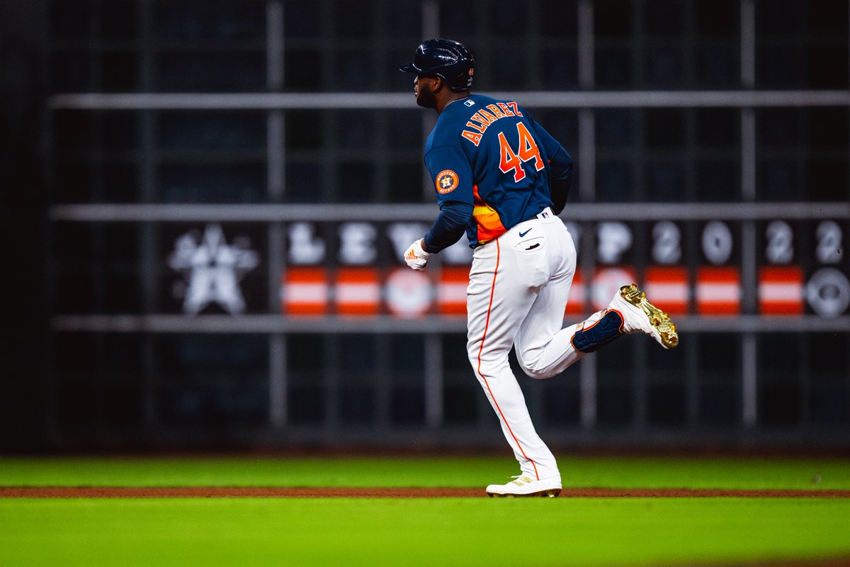 astros's tweet photo. He's a bad, bad man. https://t.co/whmCV6yRIp