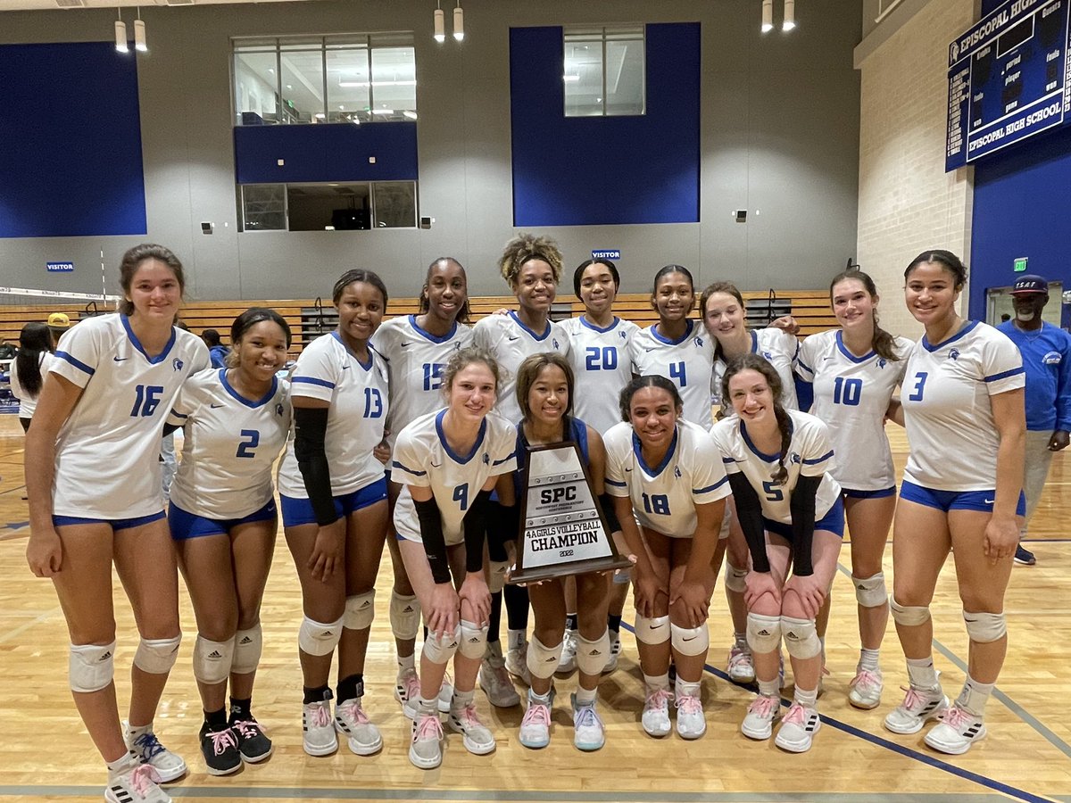 So proud of this <a href="/EHSSports/">EHS Sports</a> Volleyball team! ‘22 <a href="/spcsports/">SPC</a> Volleyball champions.