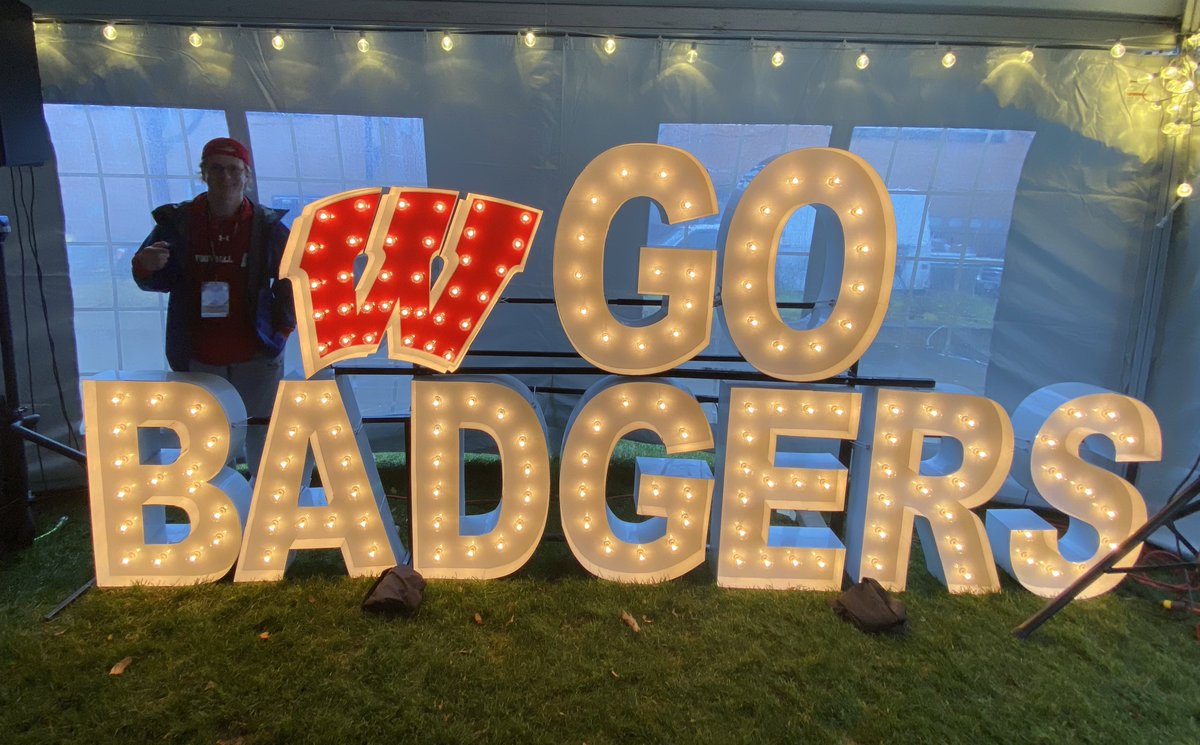 -
I had a fun time at the rainy <a href="/BadgerFootball/">Wisconsin Football</a> game today!
-
Thank You!!!
@CoachTurnerUW <a href="/tmehlhaff10/">Taylor Mehlhaff</a> 
-
