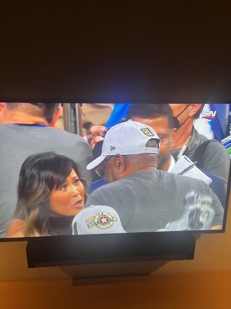DavidAmber's tweet image. It’s a mob scene on the field minutes after Houston wins the World Series and who is the first reporter to get an interview with Astros Manager Dusty Baker? Of course it’s ⁦@thehazelmae⁩ - a total pro!!