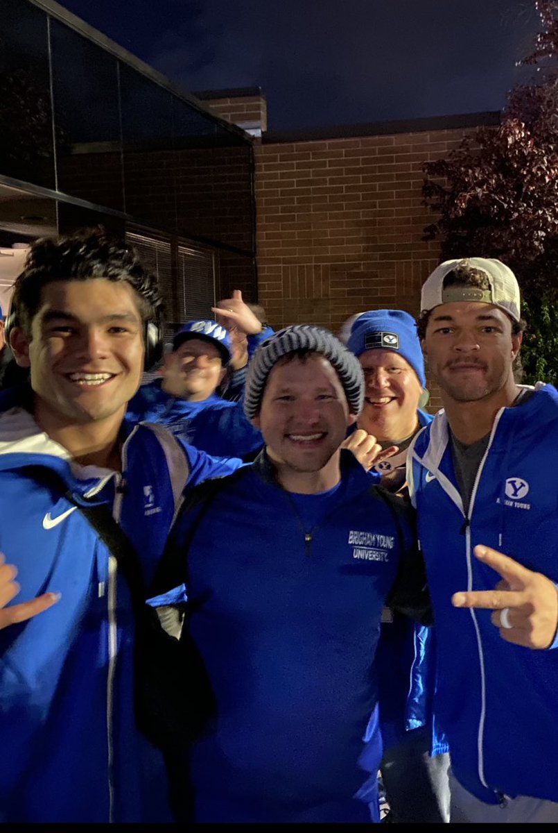 JonathanHok's tweet photo. @AsapPuka & @jarenhall3 LADIES & GENTLEMENโฆNAME A BETTER COMBO! AWESOME GAME GUYS! #GoCougs #BYUFootball #WeBeatBoise https://t.co/HdqzVkVnTc