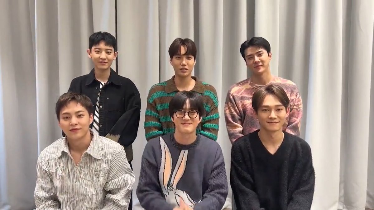 oshcuddles's tweet photo. we got two exo group contents for two consecutive months i appreciate it so much 😭 https://t.co/InFmiQalx7