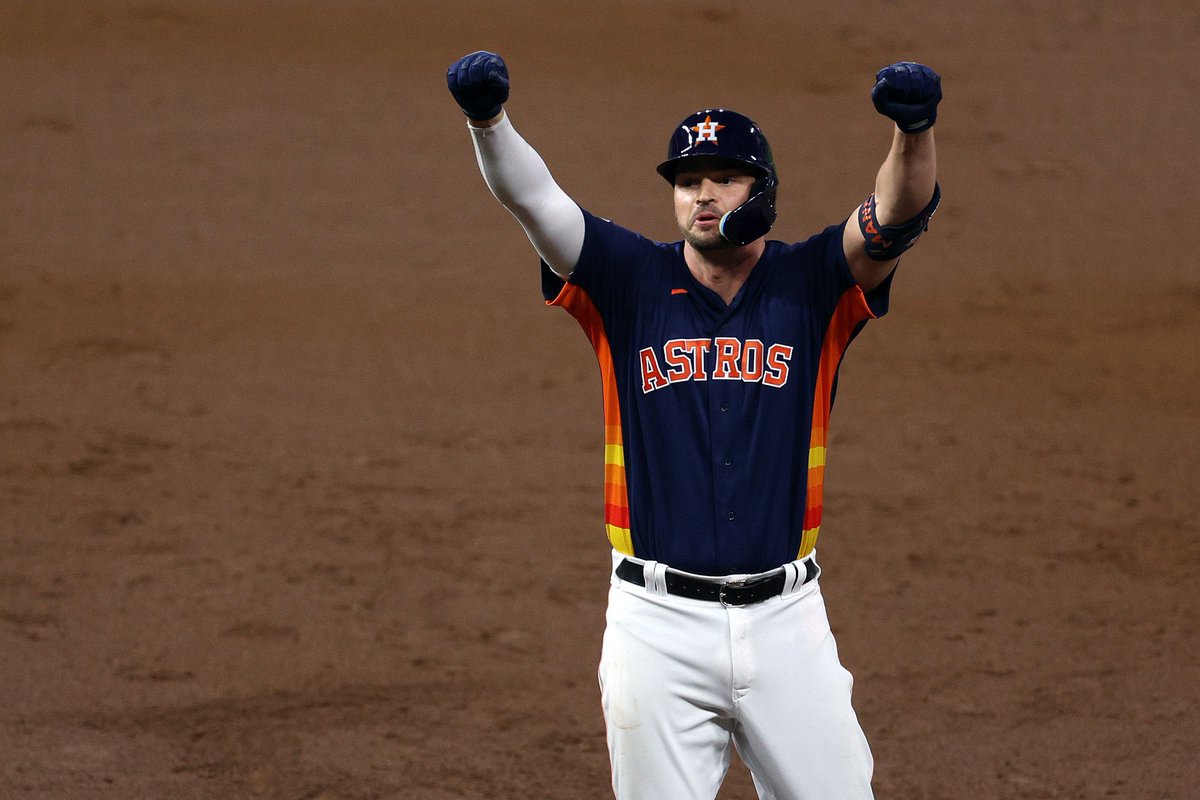 GrowingUpItalia's tweet photo. Huge congratulations to Italian-American Trey Mancini and the Astros on winning the World Series.

In March of 2020, he was diagnosed with colon cancer, underwent 6 months of chemotherapy and was declared cancer free.

Two years after beating cancer, Mancini is a World Champion. https://t.co/uWEL0yTUSQ