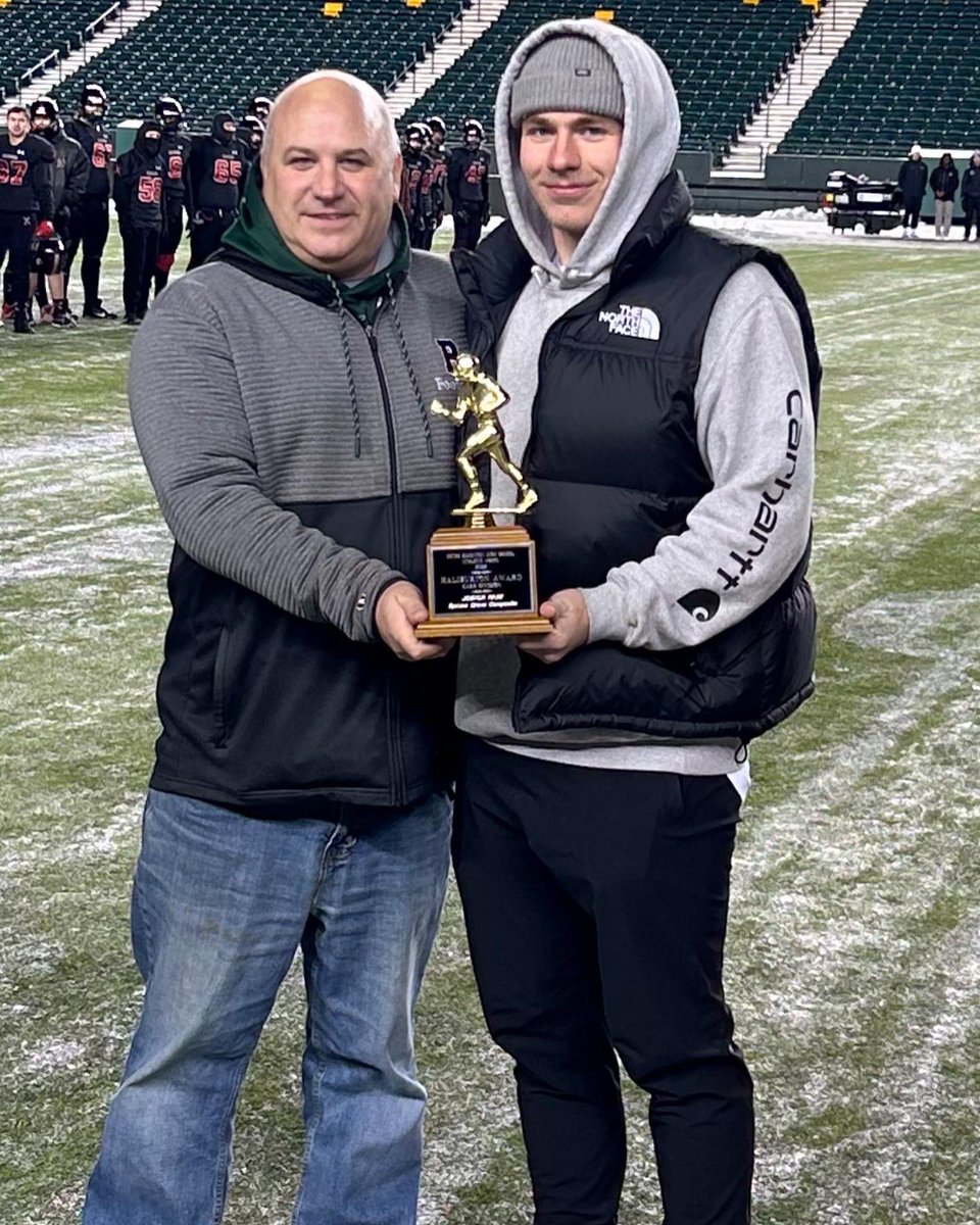 Pager8's tweet photo. 2022 Haliburton League MVP Award winnner! Congrats @_Joshpage https://t.co/MuIlqQJxpo