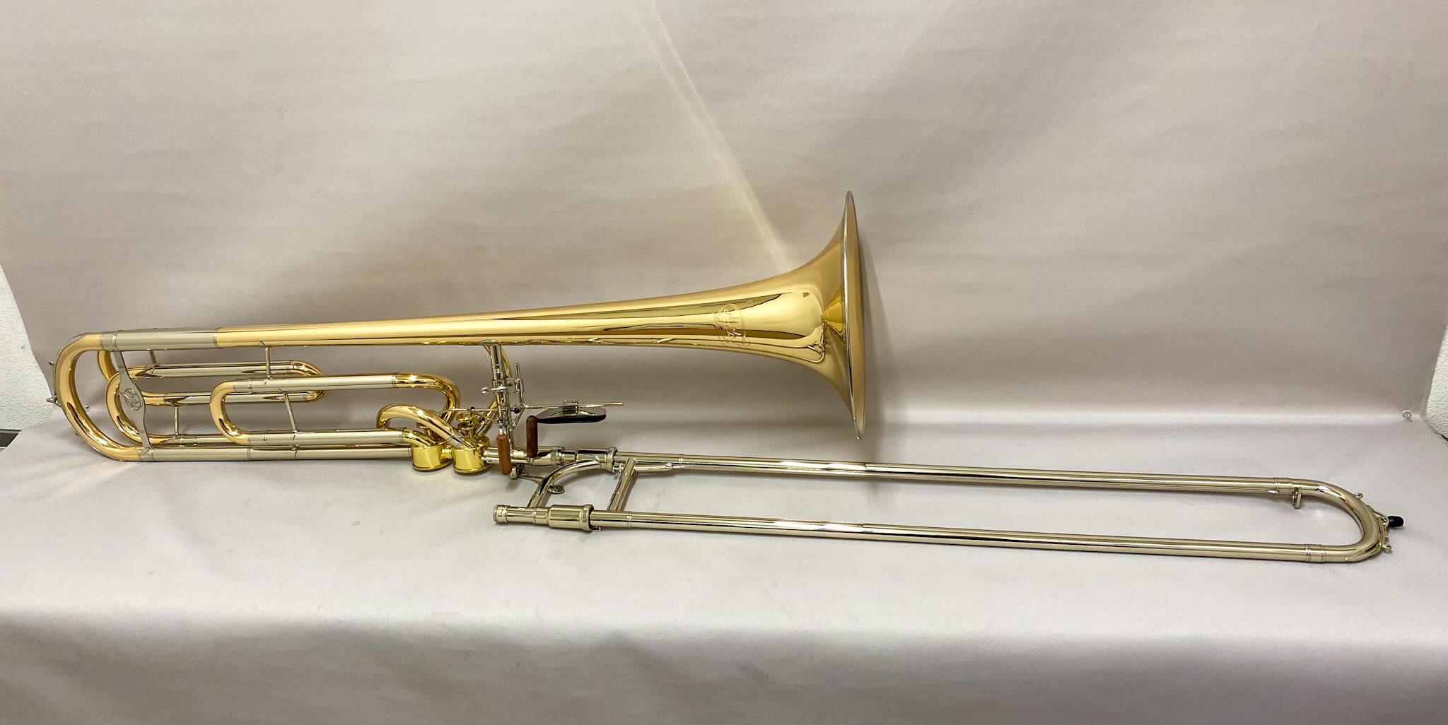 112H Centennial series バス・トロンボーン｜CONN