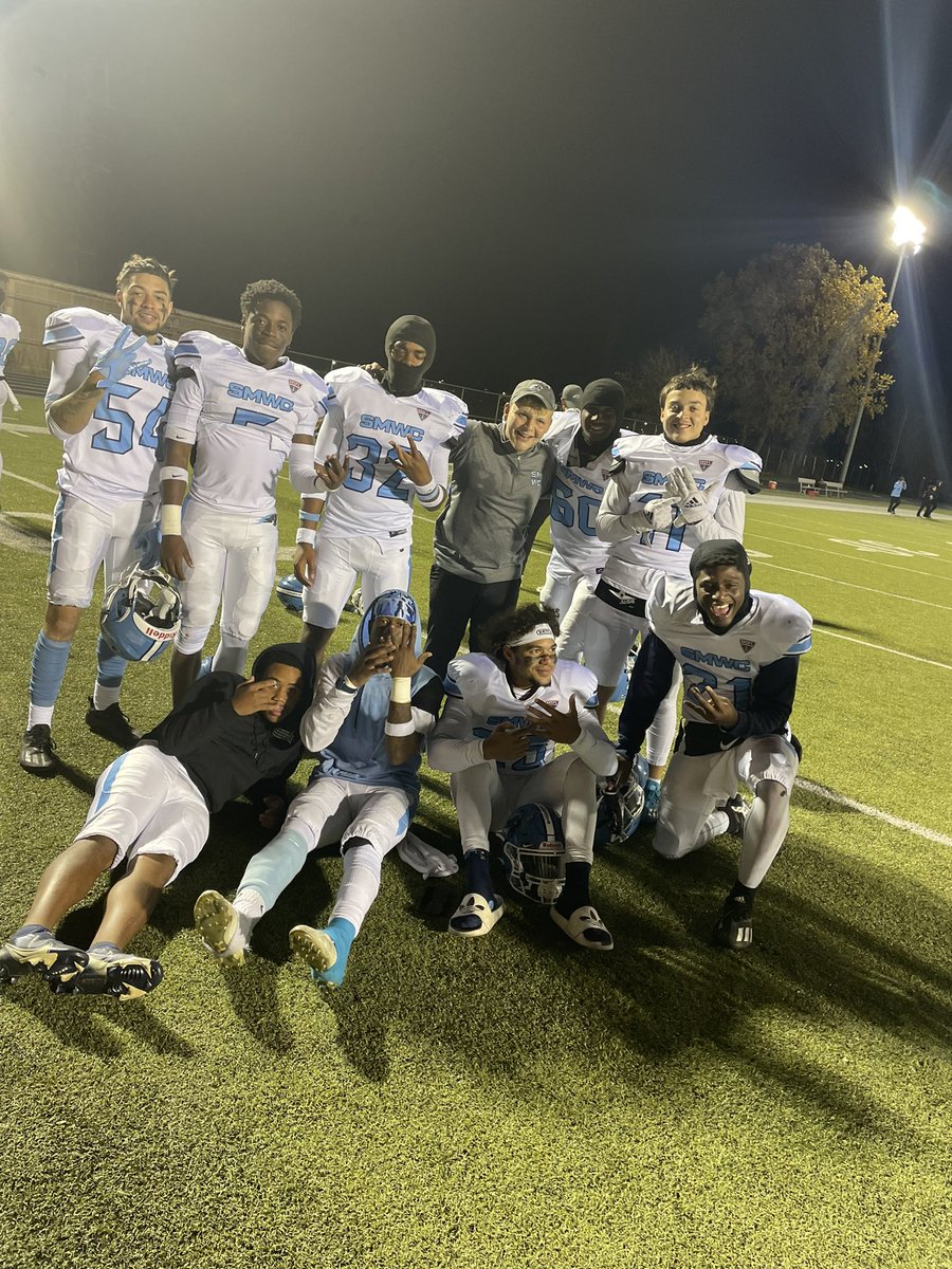 BehmeBreylin's tweet photo. LEAGUE CHAMPS #cometothewoods ‼️ https://t.co/l1epUDEhhu