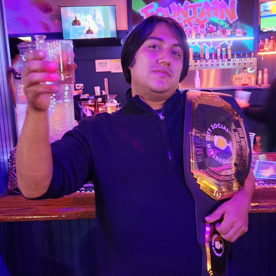 CivilStrifeKnox's tweet photo. @fCS_80s_bar: BEST BAR | BEST COCKTAIL BAR | BEST KARAOKE BAR | BEST HAPPY HOUR 

Civil Strife is LIVE there on Friday 11/11/22 8-10 PM!

#hearthenoise #fountaicitysocial #bestbar #knoxville #tennessee #knoxvillenoisepollution #livemusic #originalmusic #alternativerock https://t.co/m78YlUJlRw