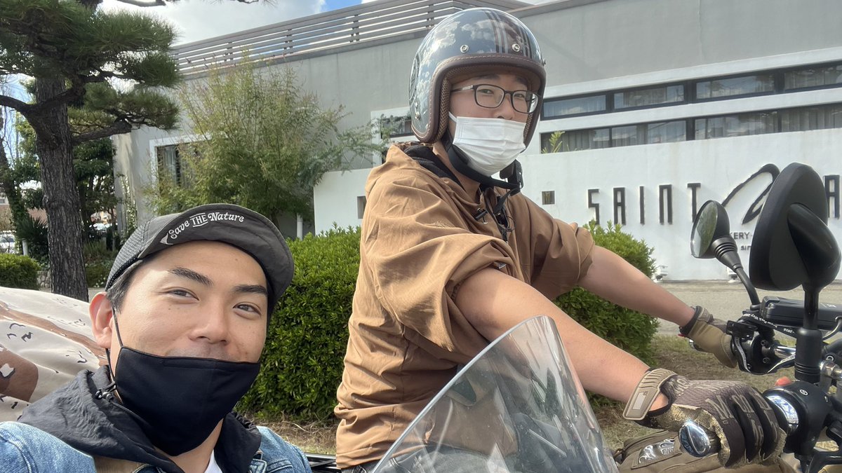 TAKEDA_BBQ's tweet photo. フィールドセブン加古川にご来店いただきありがとうございました！店長向井さんのロシア製サイドカー付きバイクにて加古川駅まで送っていただきました！
向井店長、めちゃくちゃギア詳しいです！ https://t.co/GYczBz42bj
